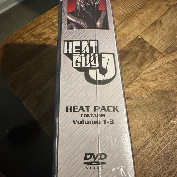 Heat GUY Heat pack contains volume 1-3 new in original packaging never opened! - Picture 4 of 9